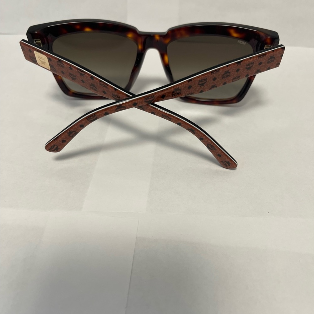 MCM 55mm Rectangle Sunglasses - Picture 4 of 16